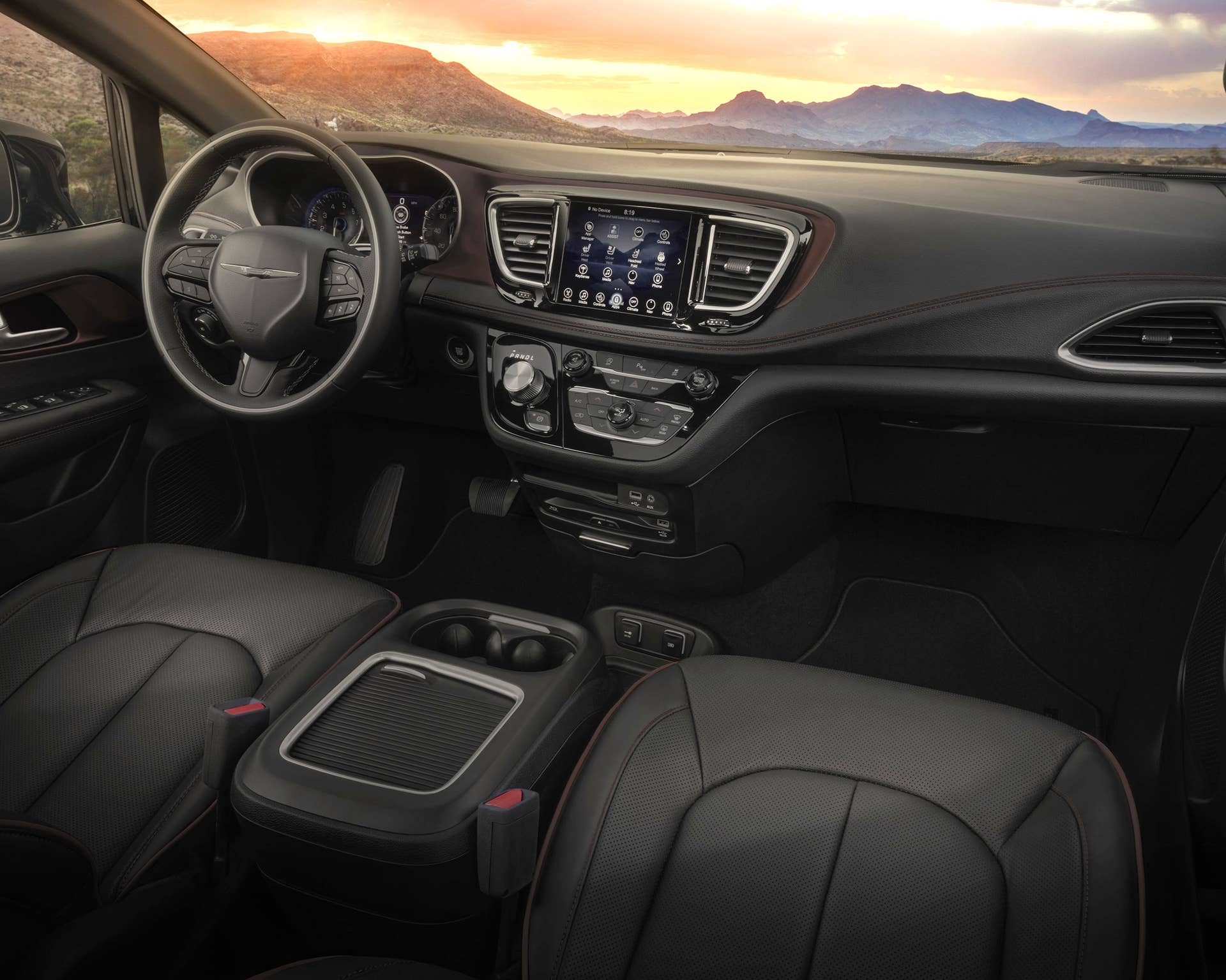 2026 Chrysler Pacifica Interior: Space, Features & Trims - Autoblog