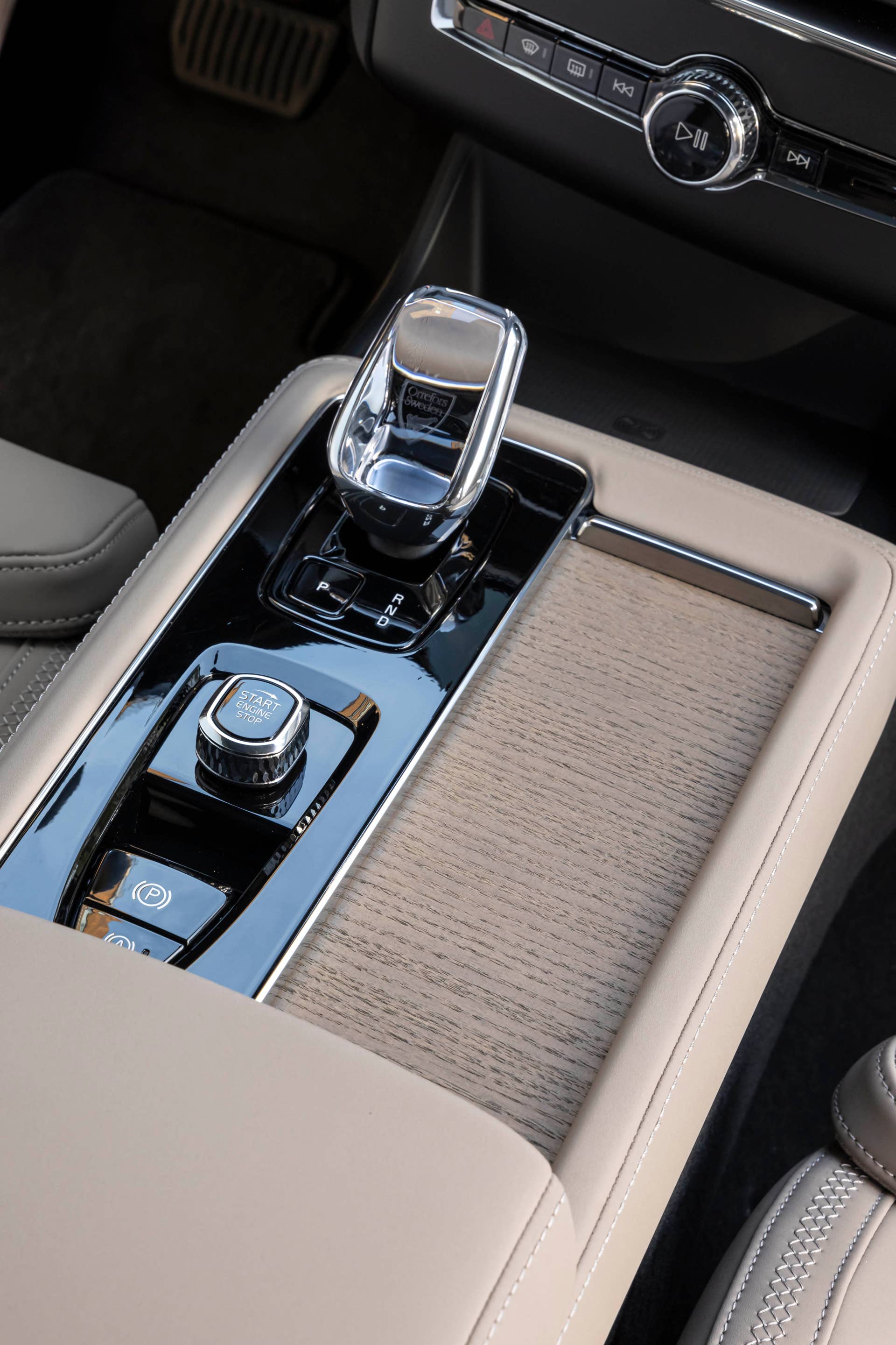 2026 Volvo XC90 T8 PHEV