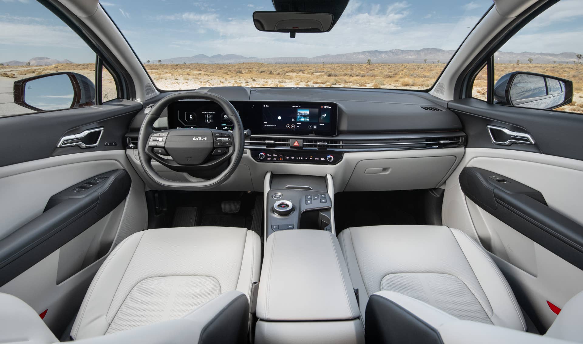 2026 Kia Sportage HEV interior