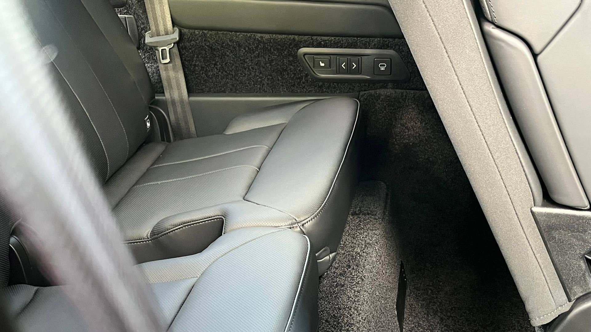 2025 Range Rover Review: My Honest Take After Real Family Use - Autoblog