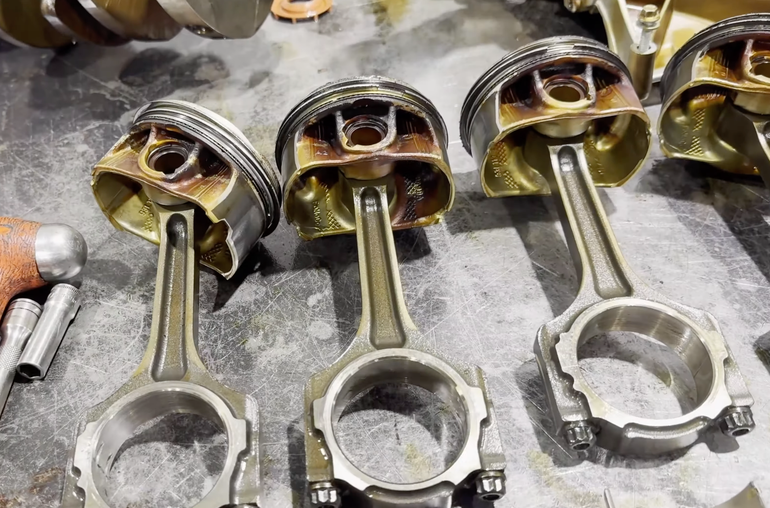 Gen4 Ford Coyote V8 Engine Teardown