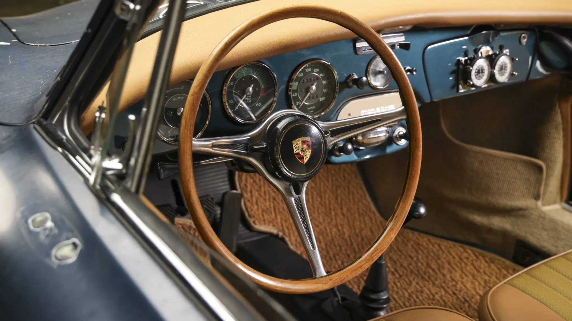 1964 Porsche 356C interior