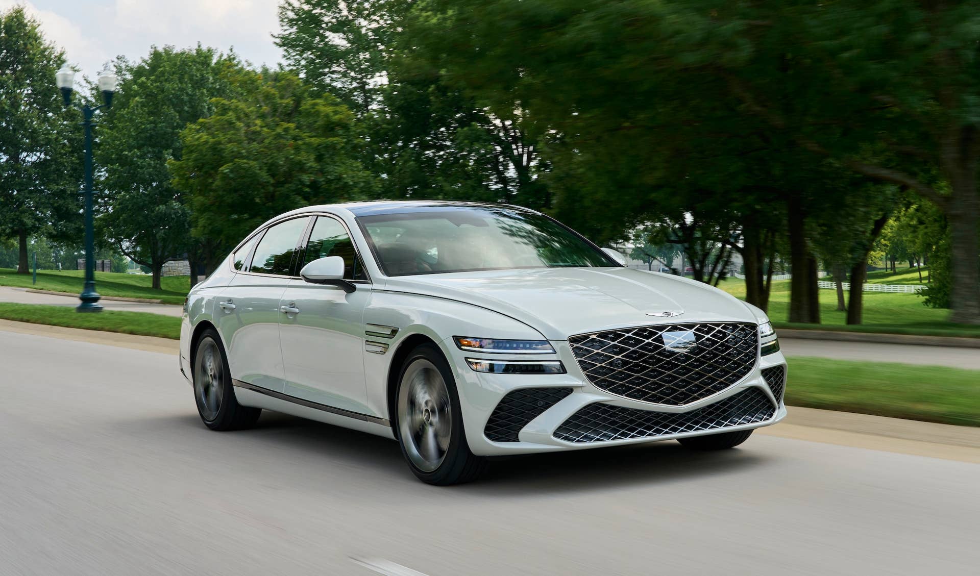 2025 Genesis G80 Review, Specs, Pricing, and Warranty - Autoblog