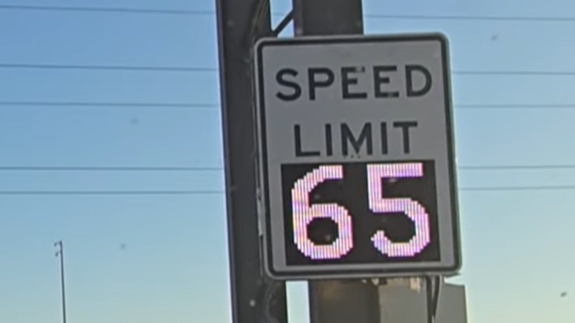 Texas Introduces Variable Speed Limits to Save Lives - Autoblog