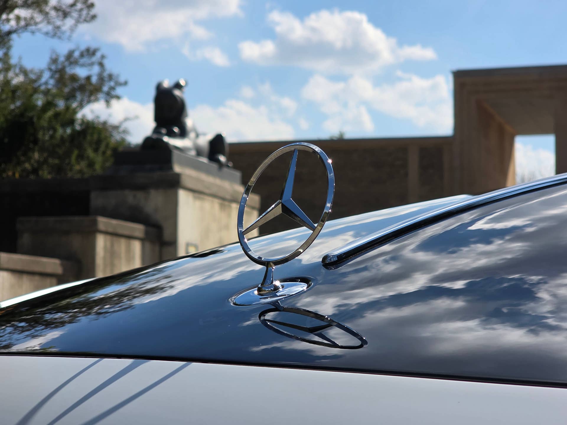 2026 Mercedes-Maybach SL 680