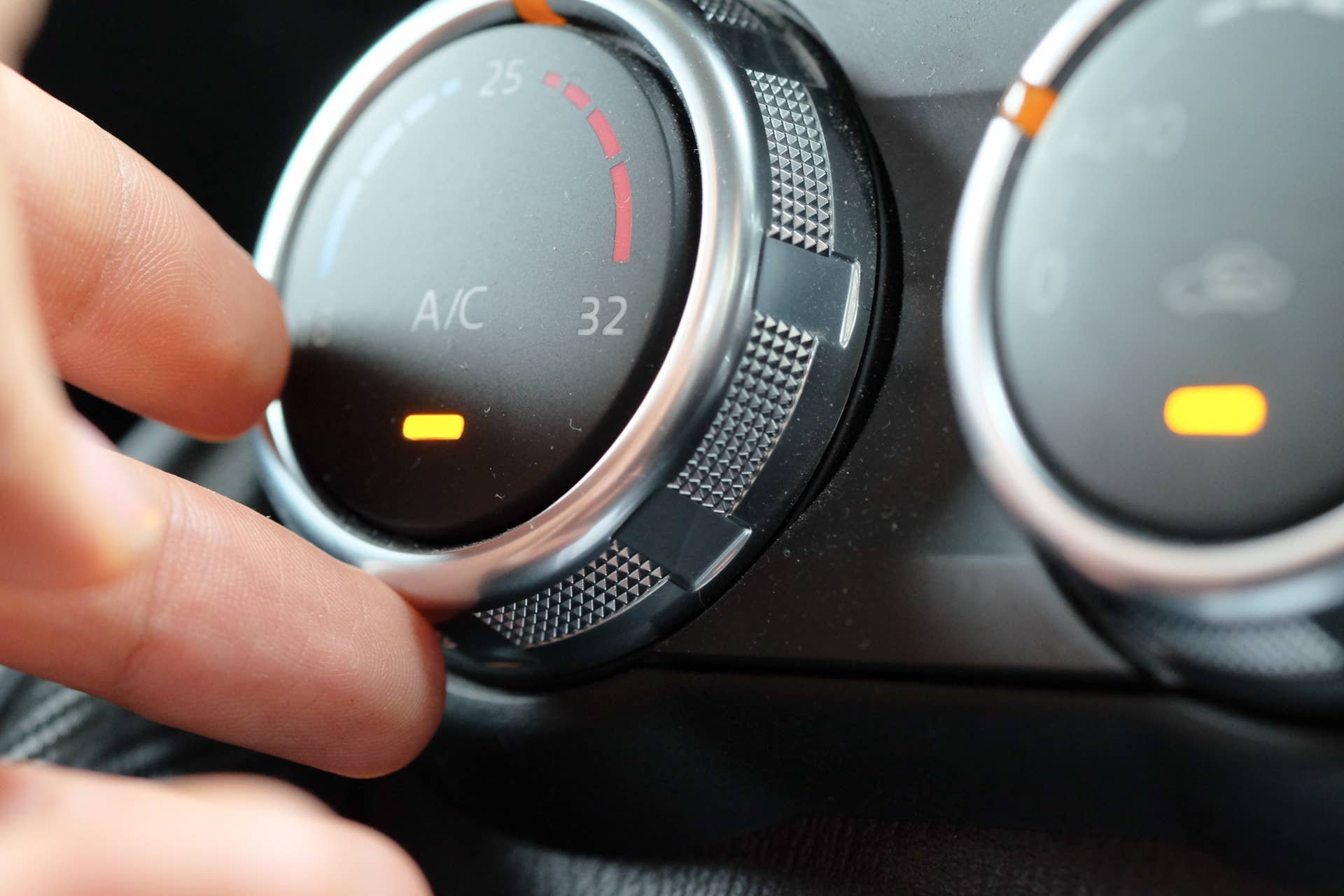 An 8-Year Lawsuit Over Faulty A/C Still Haunts GM’s Most Popular Trucks