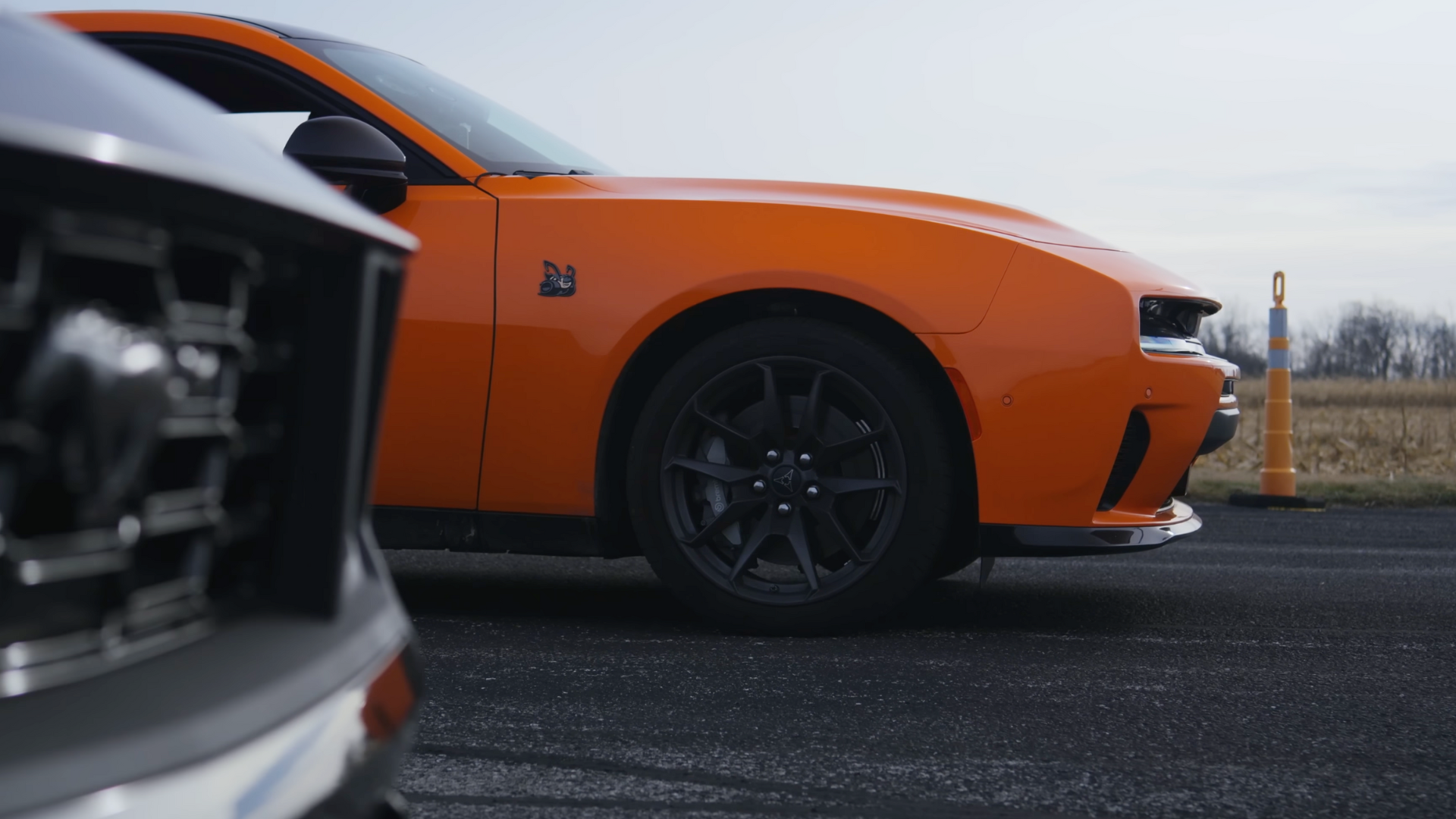 Charger Sixpack vs Mustang Darkhorse vs SRT Hellcat