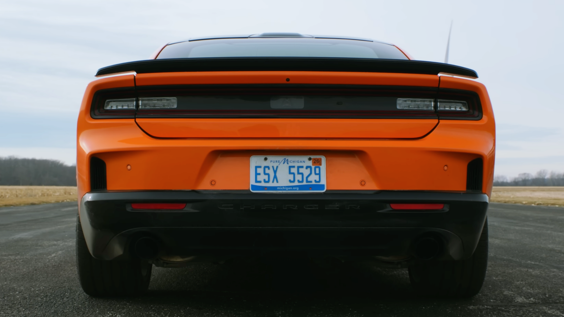 Charger Sixpack vs Mustang Darkhorse vs SRT Hellcat