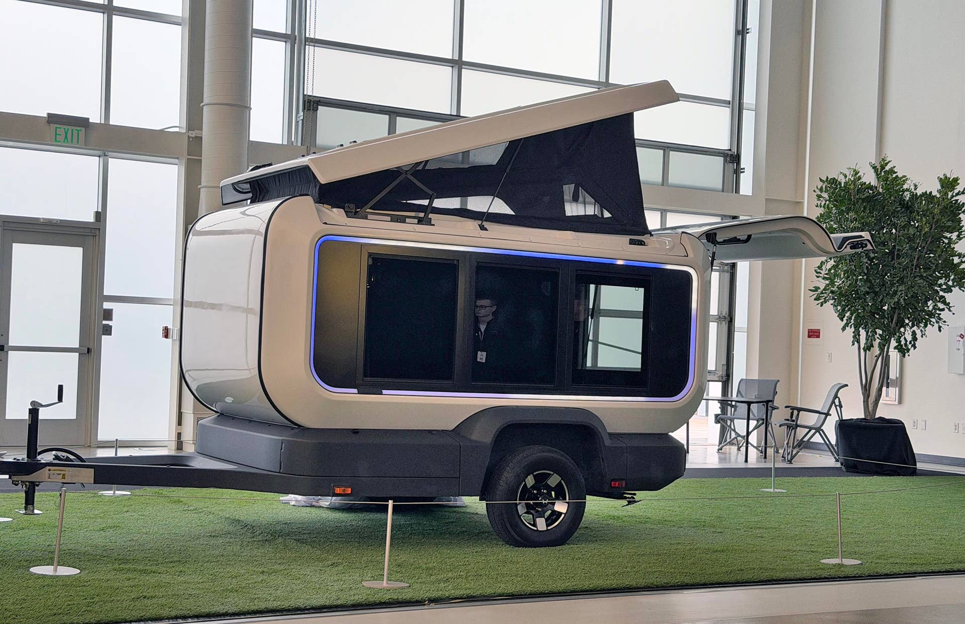 Honda Just Unveiled a Solar-Powered Camper You Can Tow With an EV ...