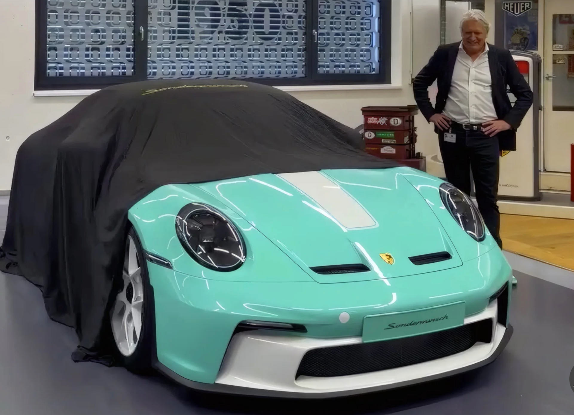 ST One Of One Porsche 911 S T Funky Minty Shows How Extreme