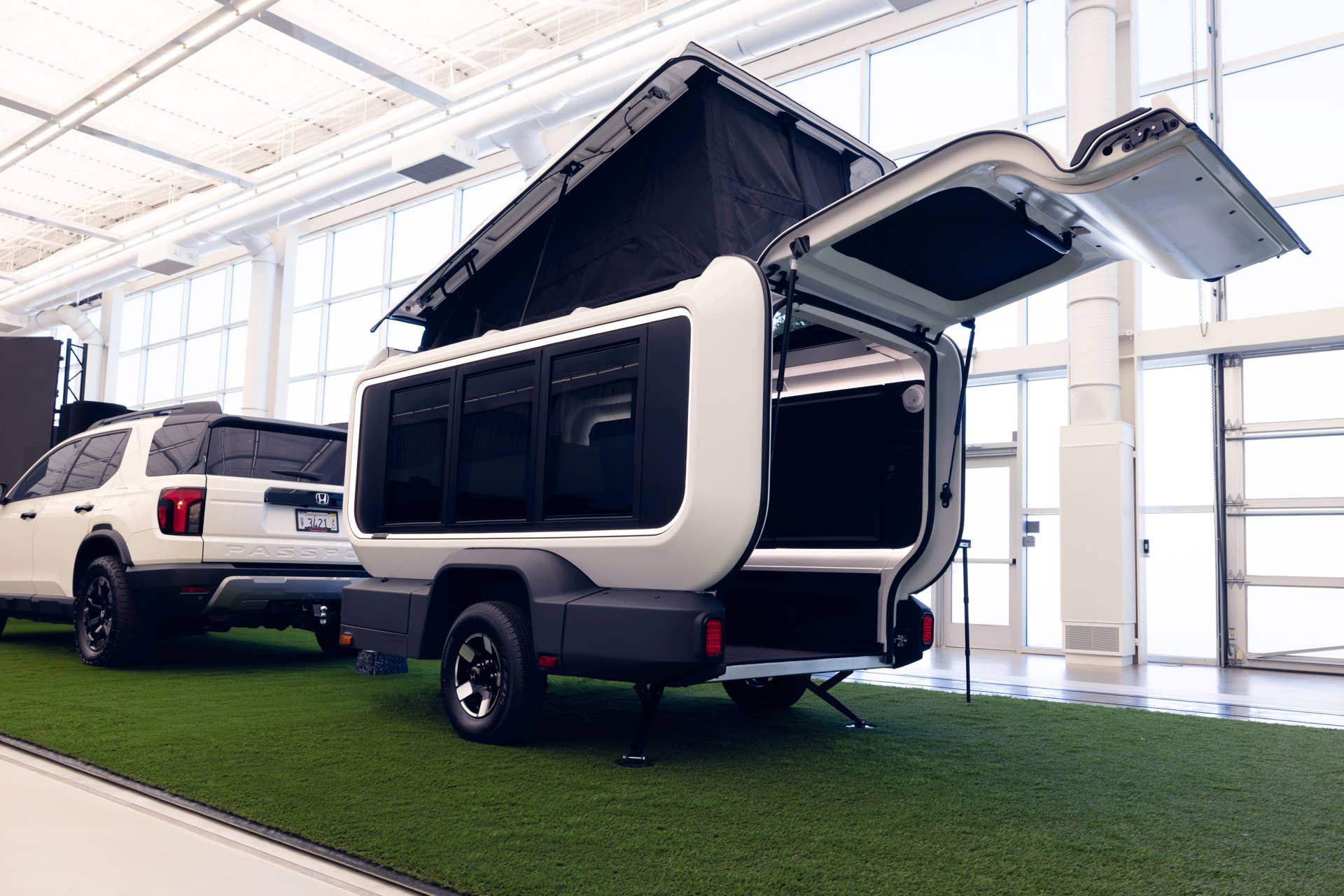 Honda Just Unveiled a Solar-Powered Camper You Can Tow With an EV ...