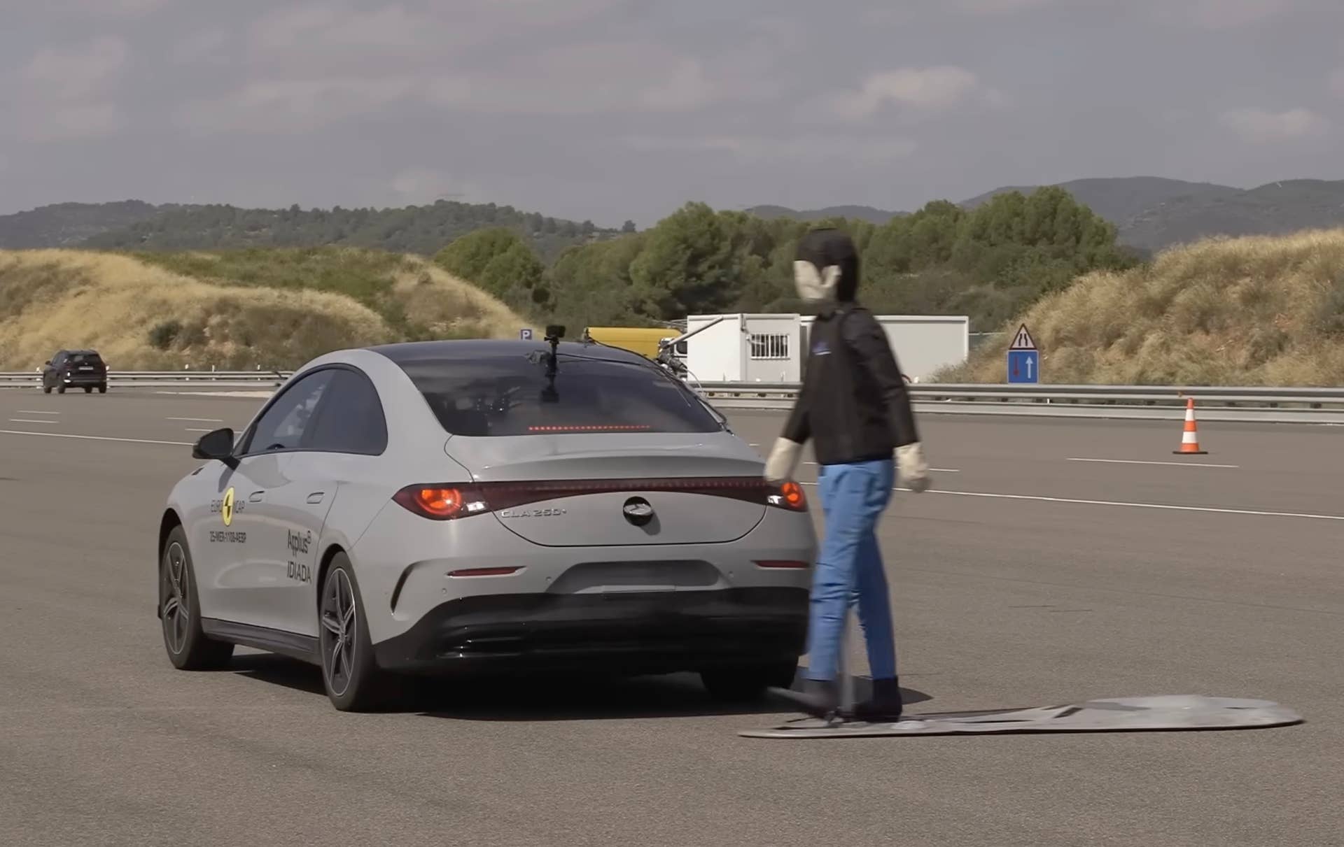Mercedes CLA crash test