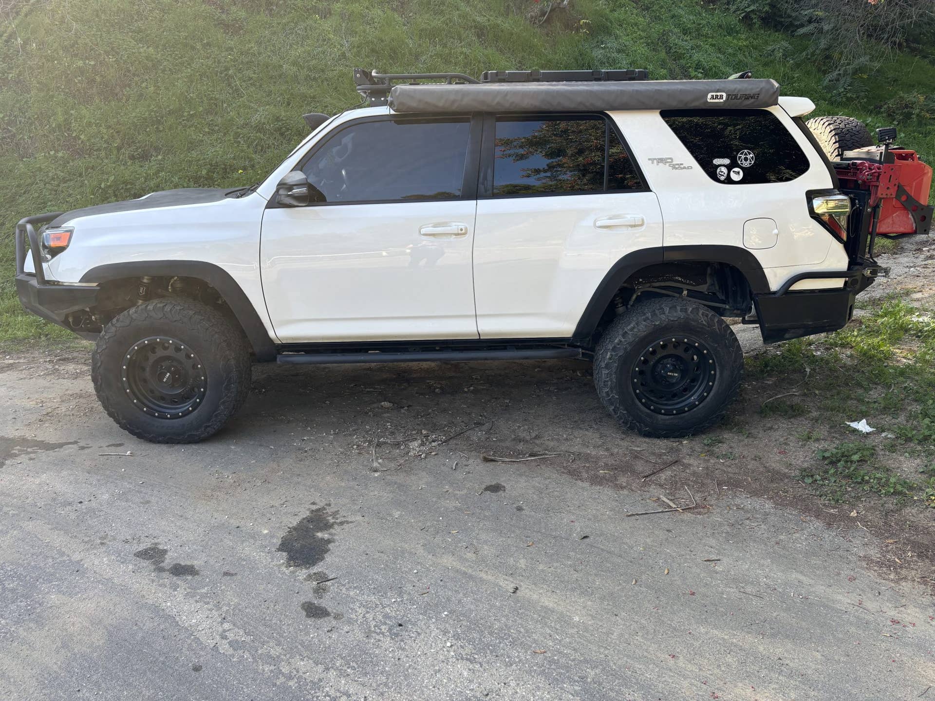 Ex-Ewan McGregor 2018 Toyota 4Runner TRD Off-Road Premium