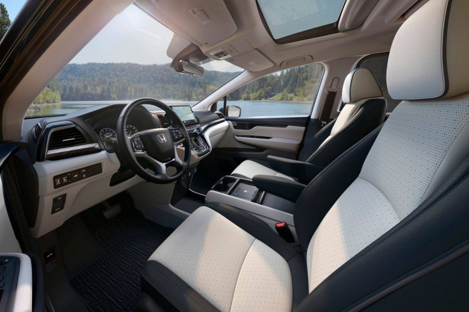 2026 Honda Odyssey interior