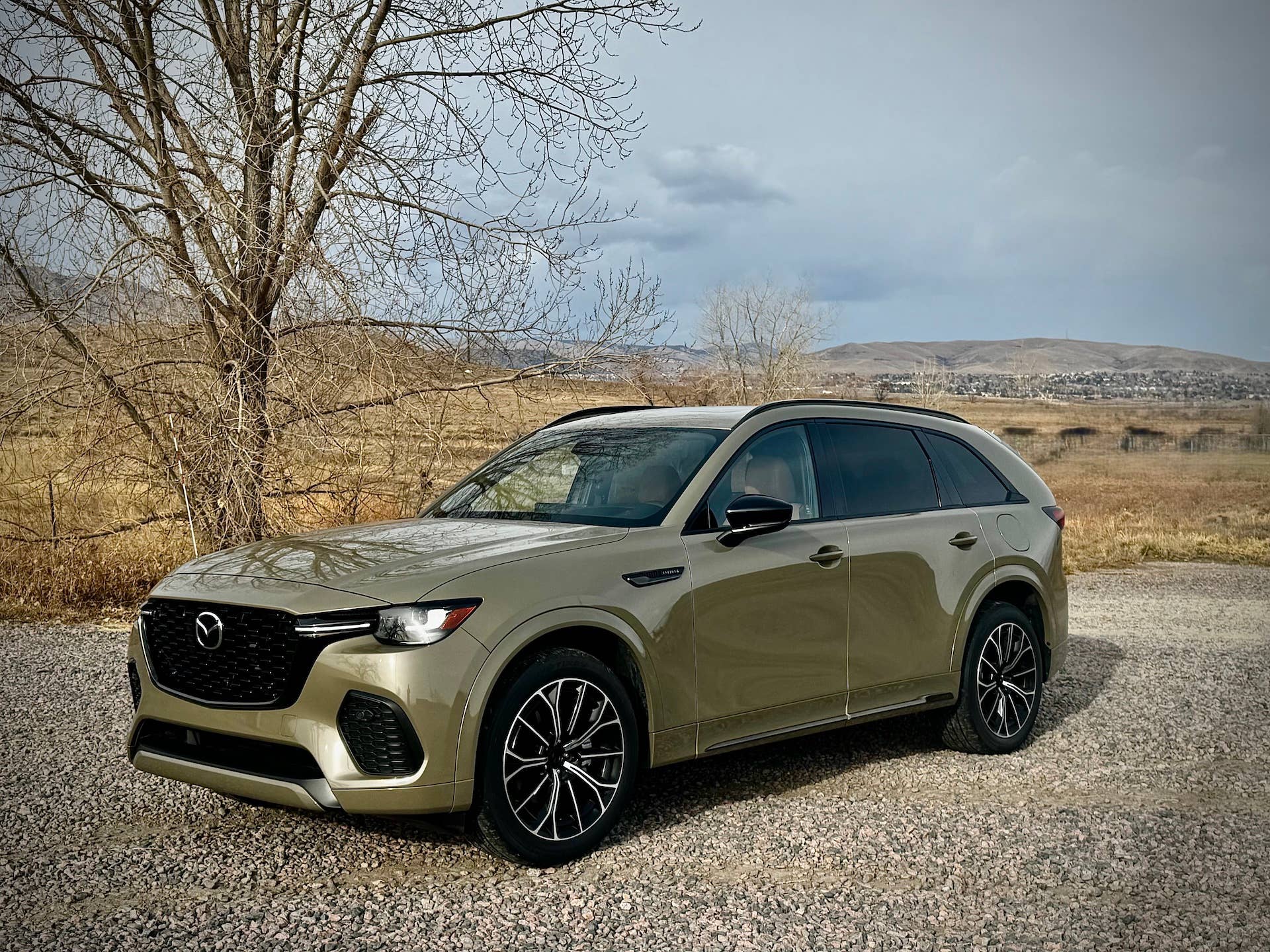 2026-mazda-cx-70-front.jpg?