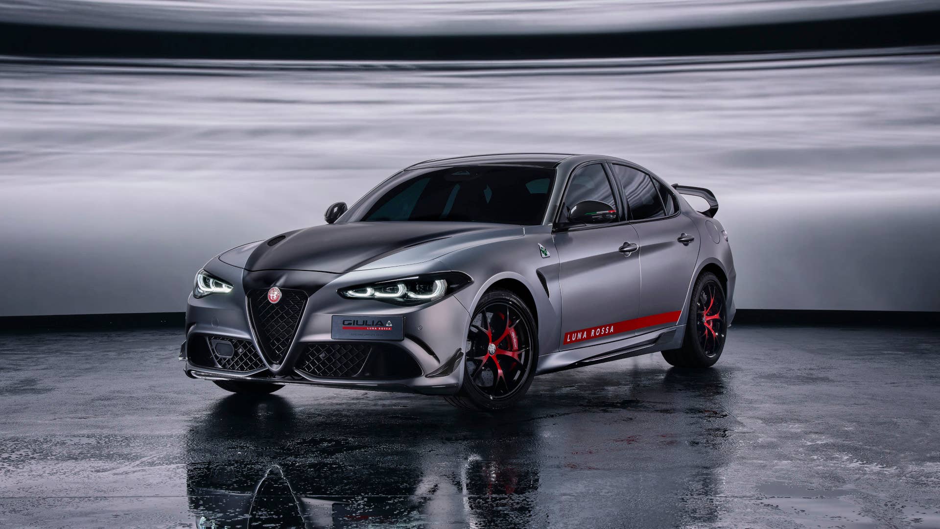 Alfa Romeo Built an Ultra-Rare Giulia Quadrifoglio With Five Times