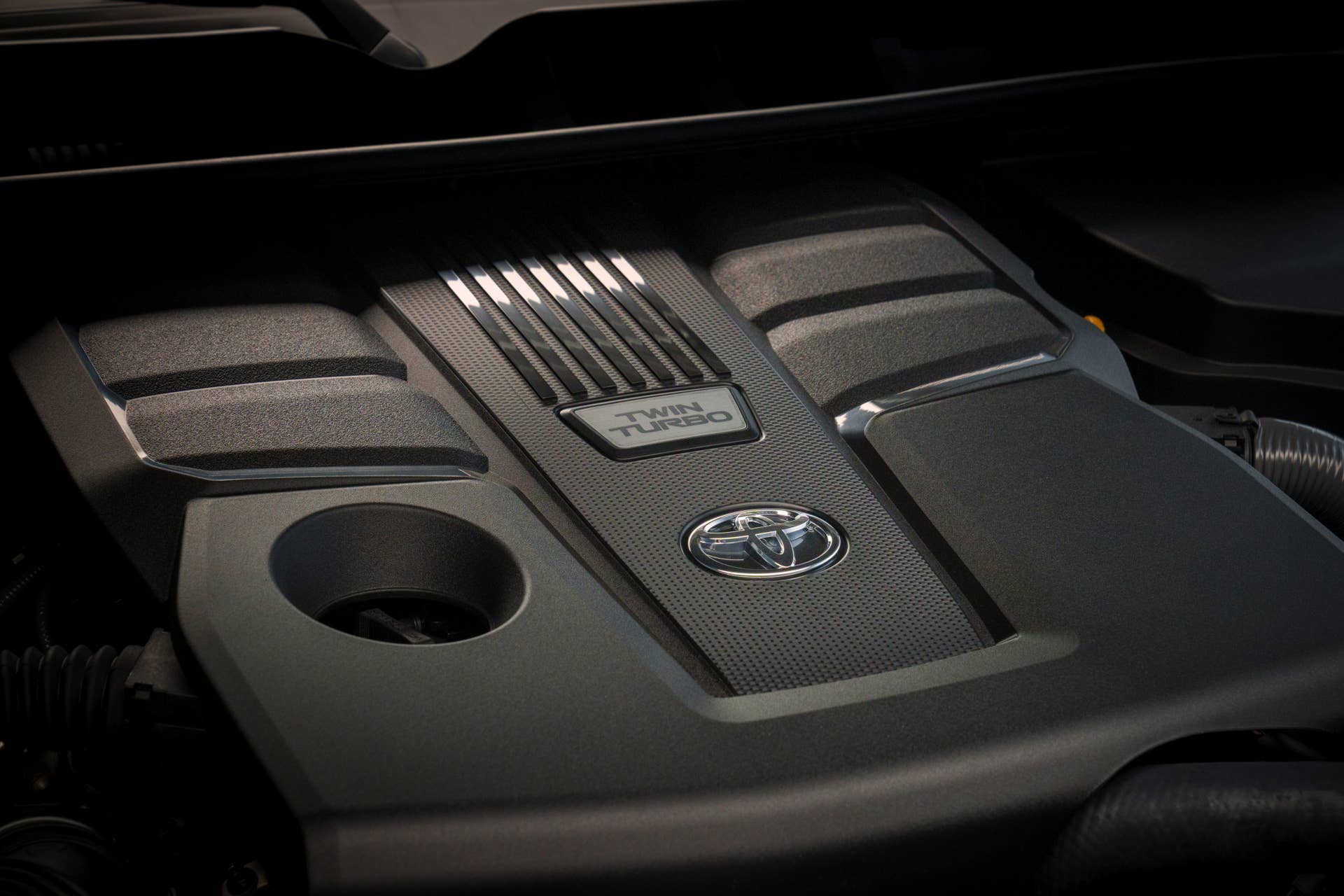 2026 Toyota Land Cruiser 300 Hybrid
