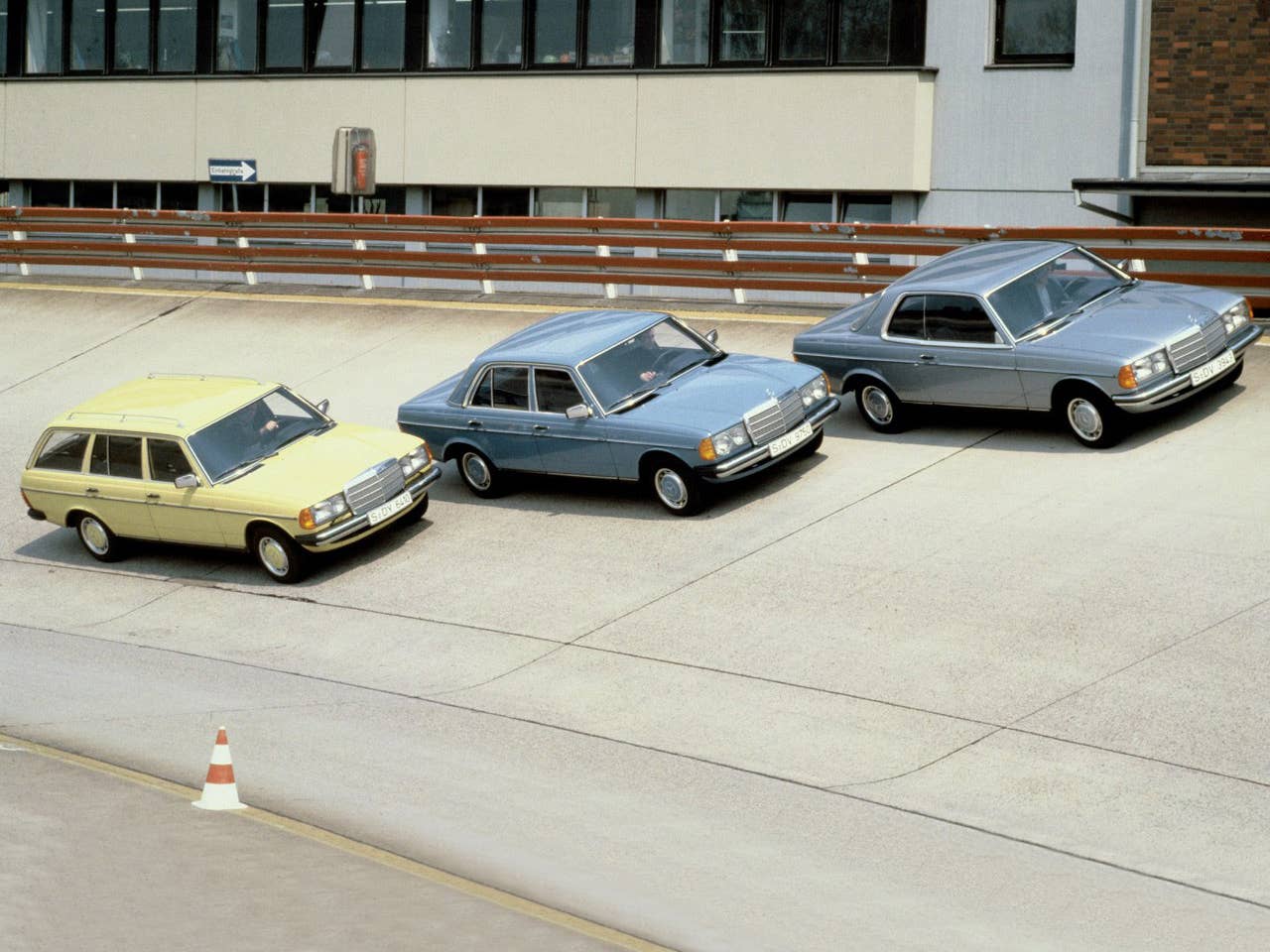 Mercedes-Benz W123