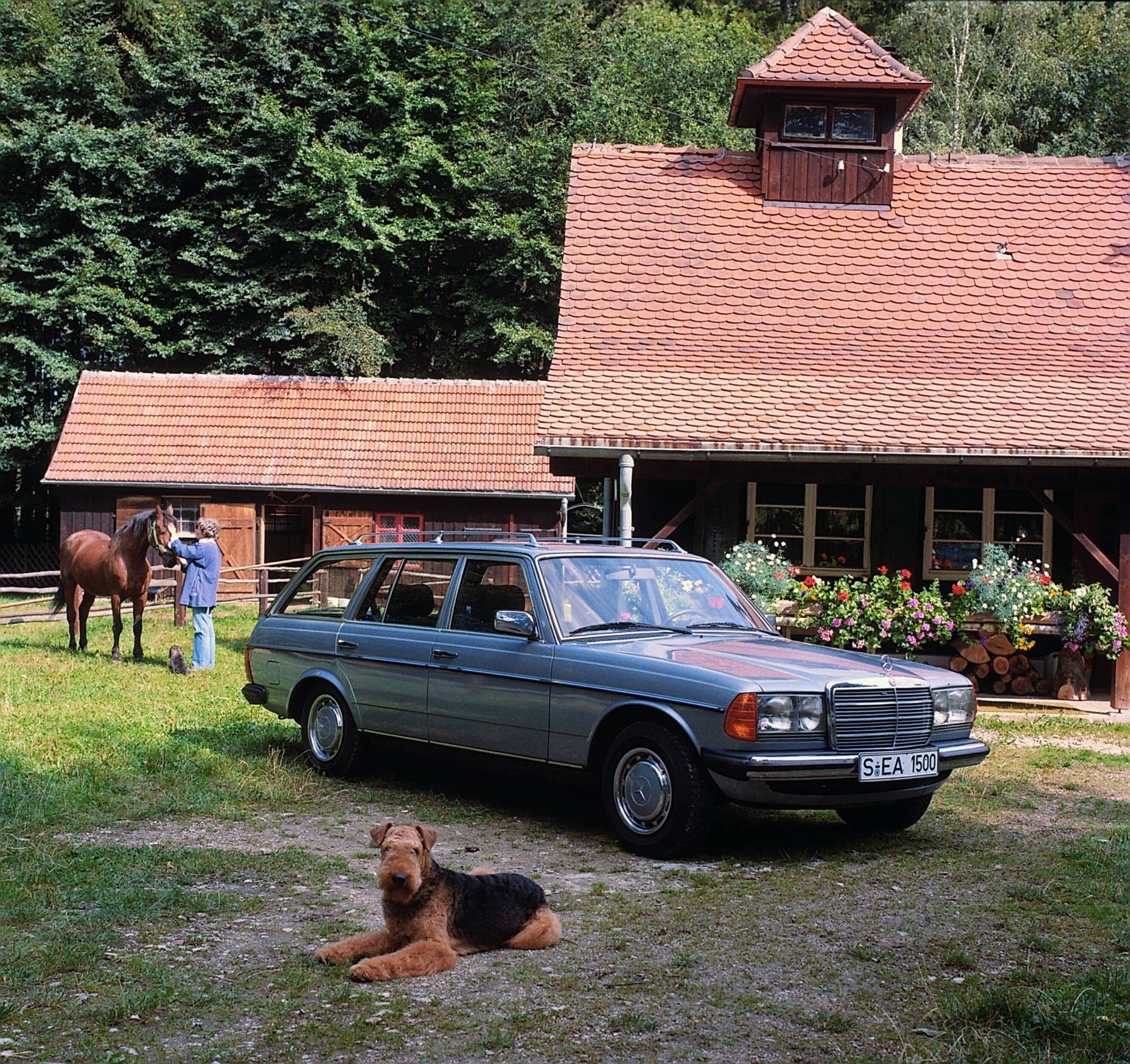 S123 Mercedes-Benz 300TD Turbodiesel