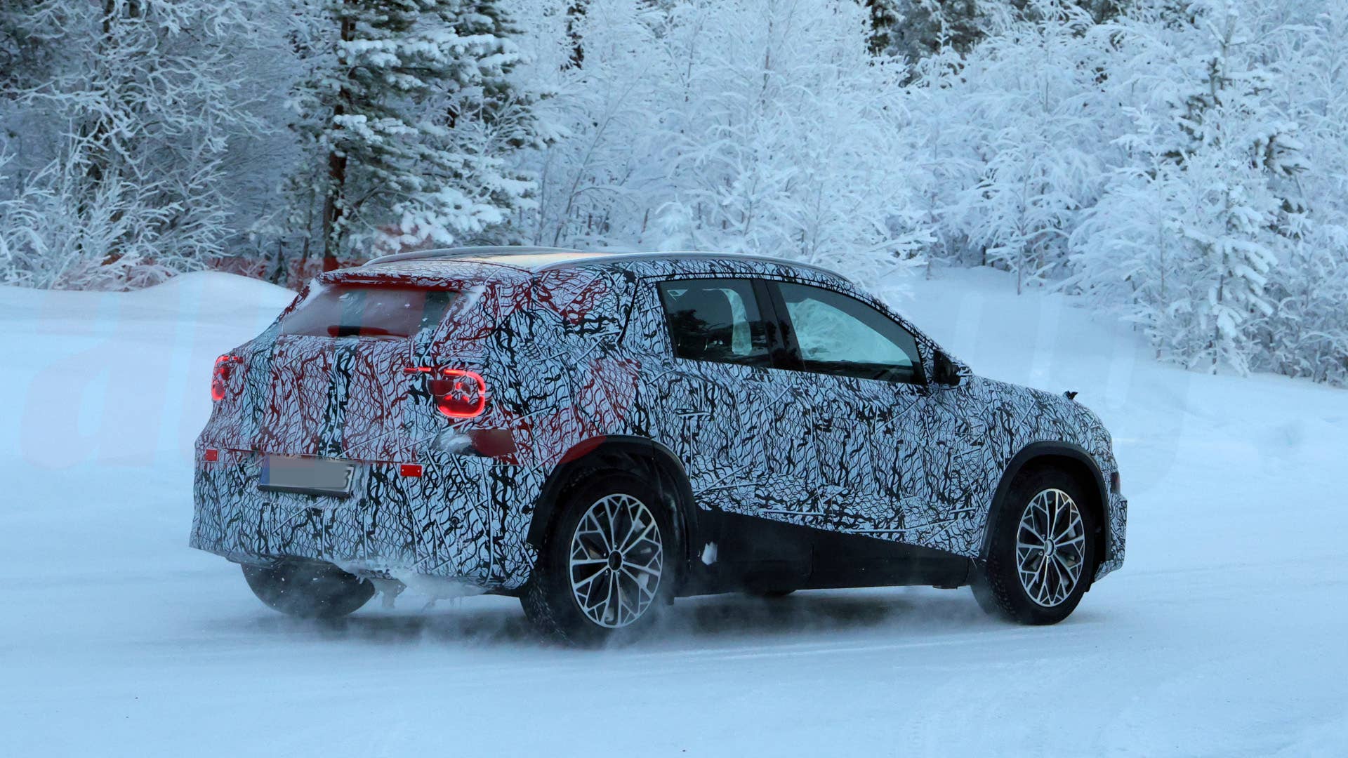 Mercedes-Benz's Entry-Level SUV Is About to Become More Practical Than ...