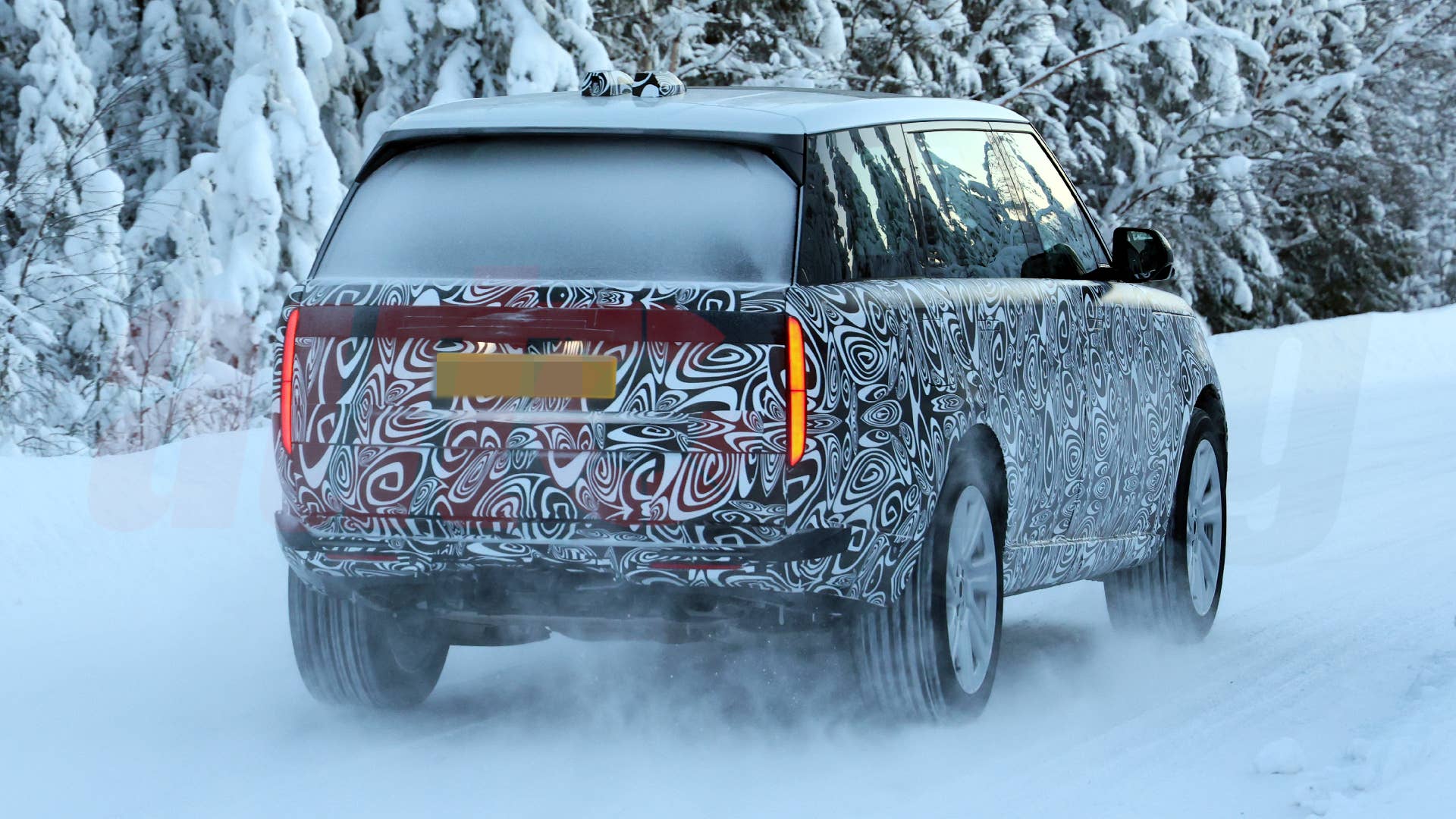 Range Rover Finally Gets a New Face for 2027 - Autoblog