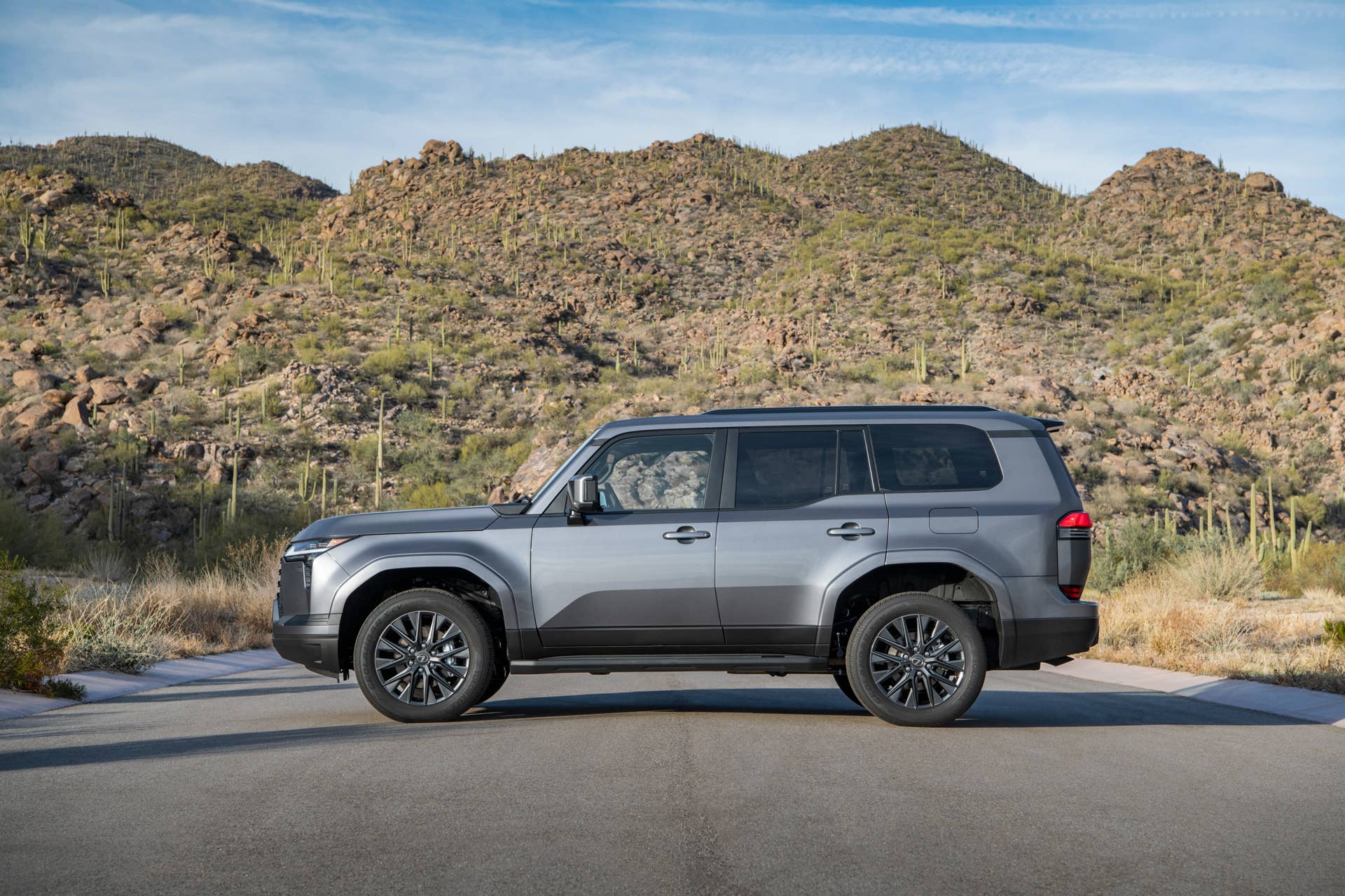 Lexus Rovers Rugged Luxury: The Lexus GX vs Land Rover Defender 110 vs INEOS ...