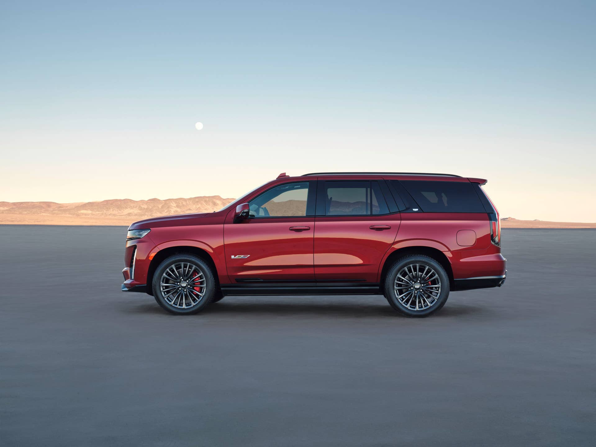Cadillac Drops Smoking 2026 Escalade V Lease Offer For February Autoblog cadillac-drops-smoking-2026-escalade-v-lease-offer-for-february-autoblog