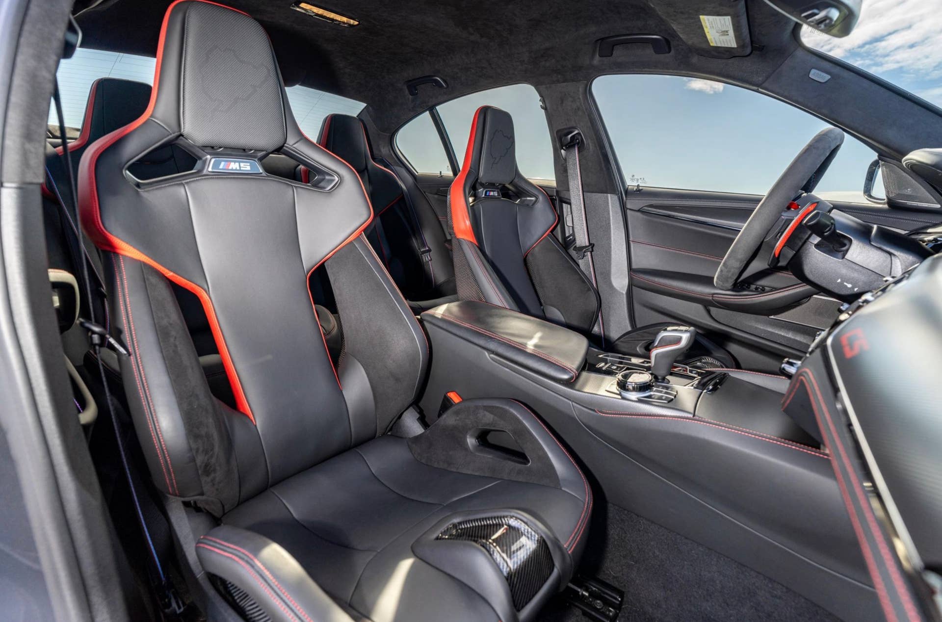 2022 BMW M5 CS
