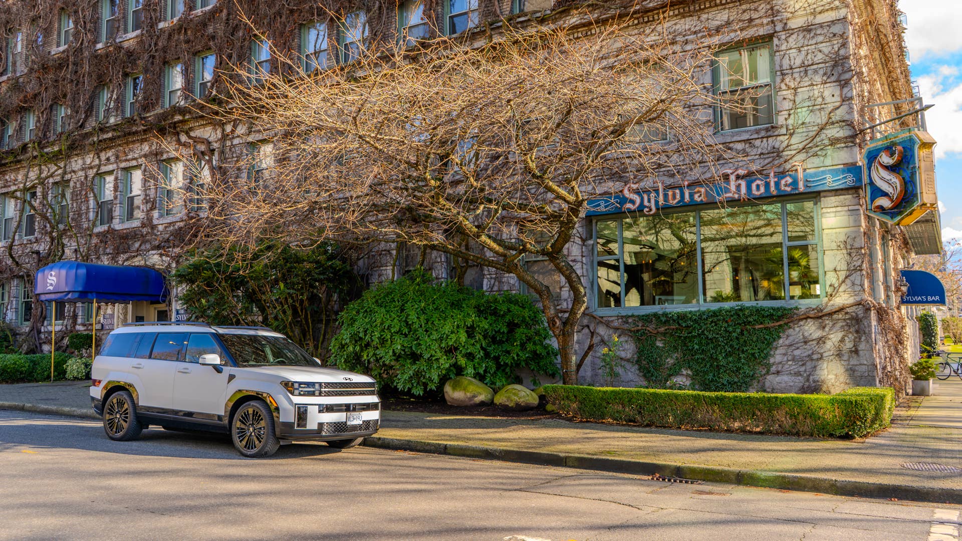 2026 Hyundai Santa Fe HEV Calligraphy