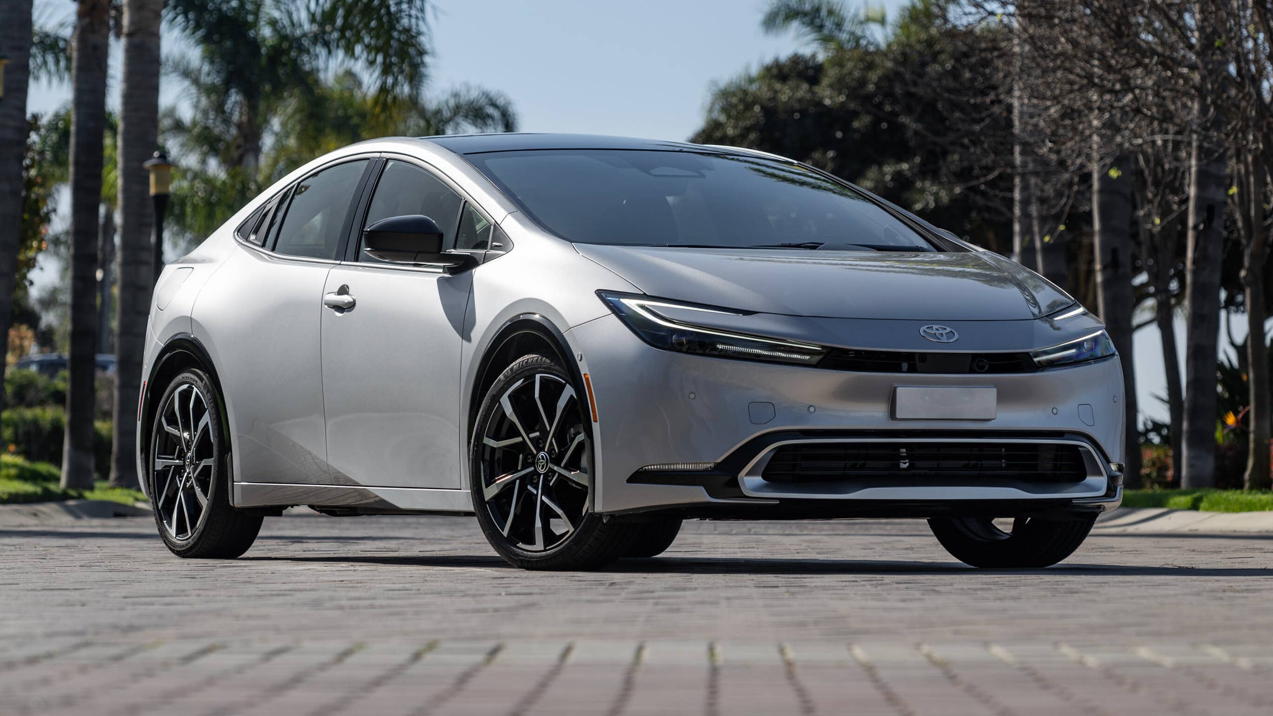 2025 Toyota Prius PHEV in silver front angled view