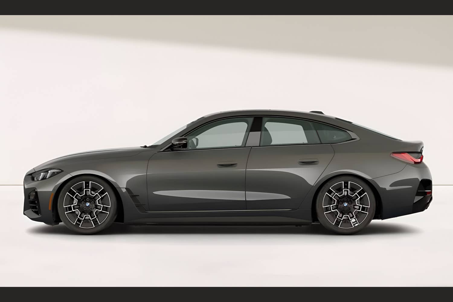 2026 BMW i4