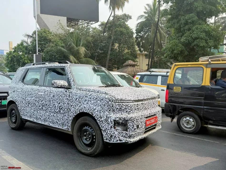Hyundai Is Testing a Small, Entry-Level Electric SUV - Autoblog