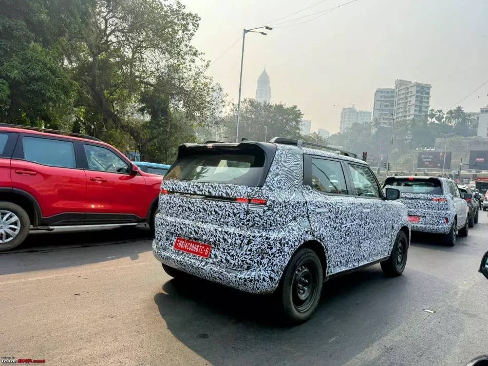 Hyundai Is Testing a Small, Entry-Level Electric SUV - Autoblog