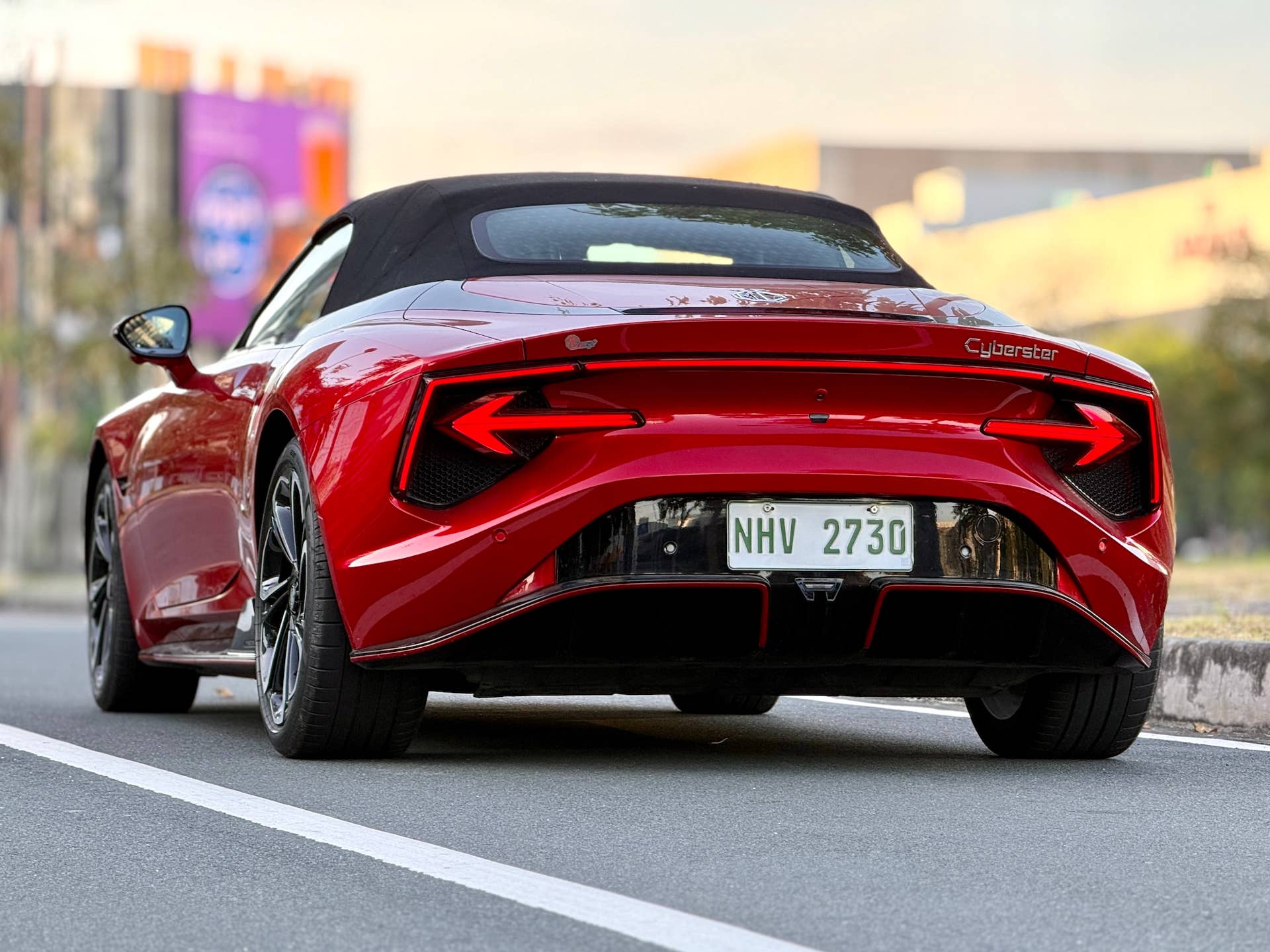I Spent a Week With the MG Cyberster—Here’s What Living With the World ...