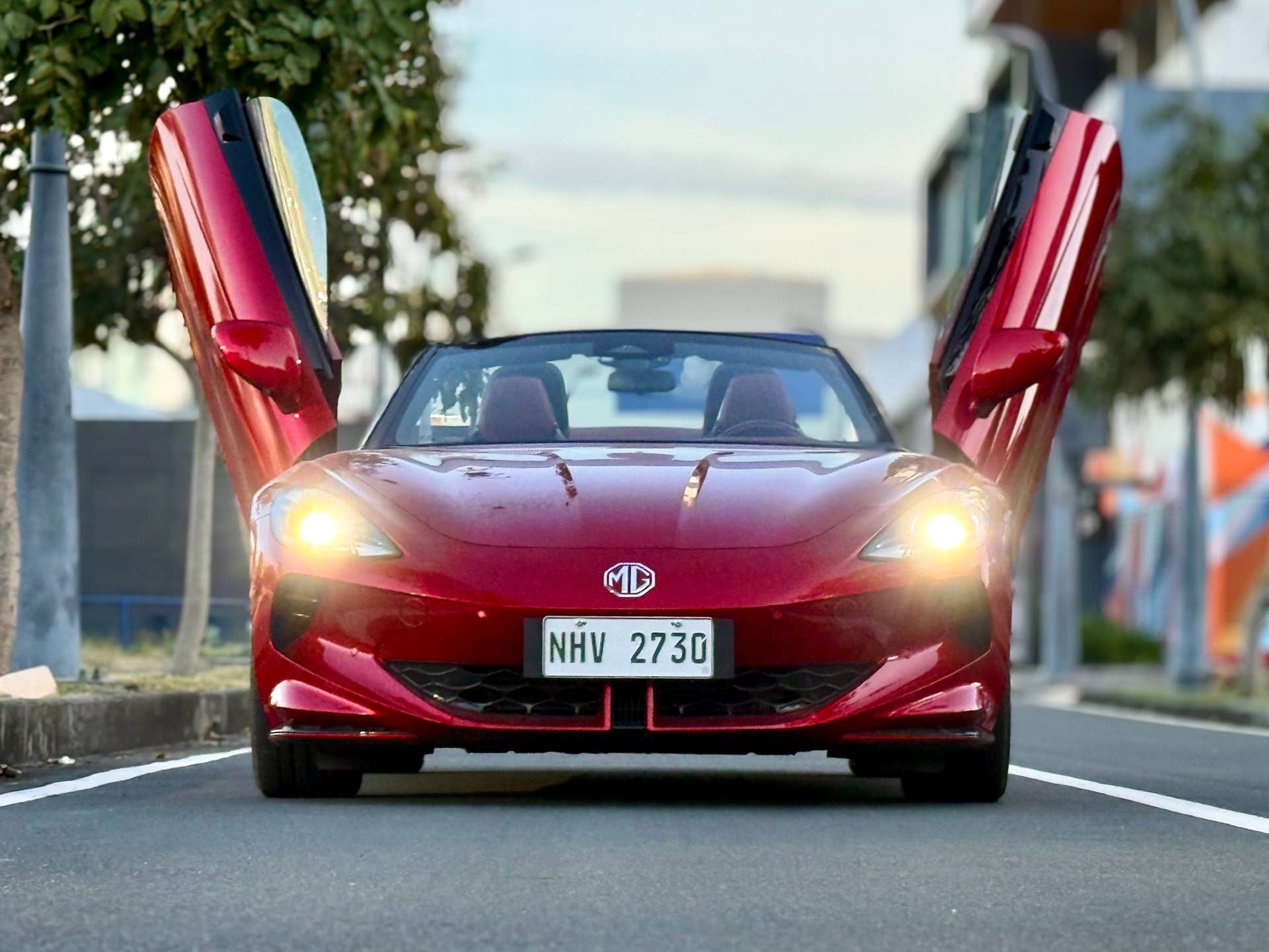 I Spent a Week With the MG Cyberster—Here’s What Living With the World ...