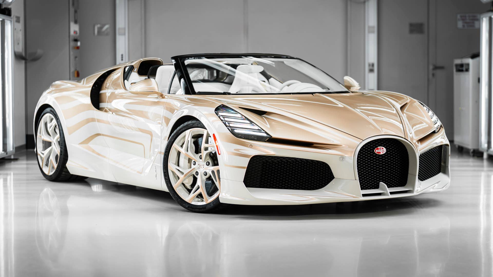 The World's Fastest Roadster Just Got a One-Off Makeover - Autoblog