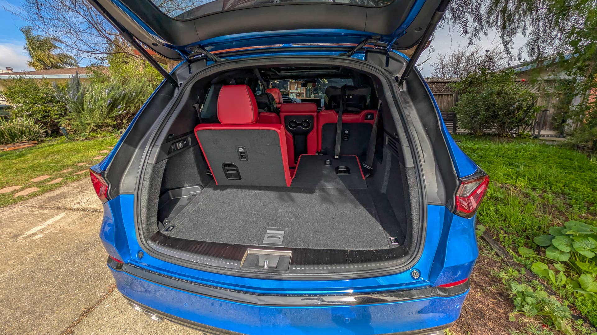 The trunk space of the 2026 Acura MDX Type S