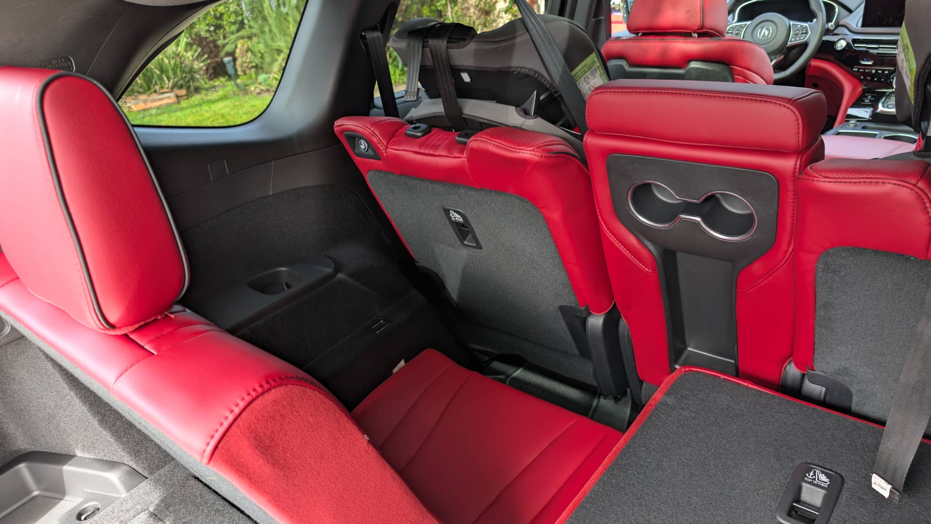 The third row of the 2026 Acura MDX Type S, showing the middle removable seat