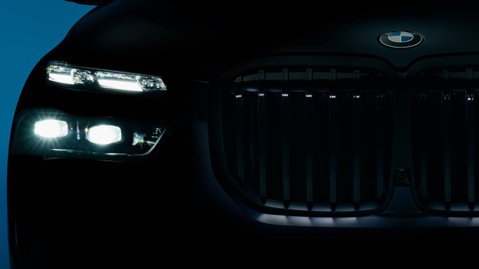 BMW Alpina XB7 teaser