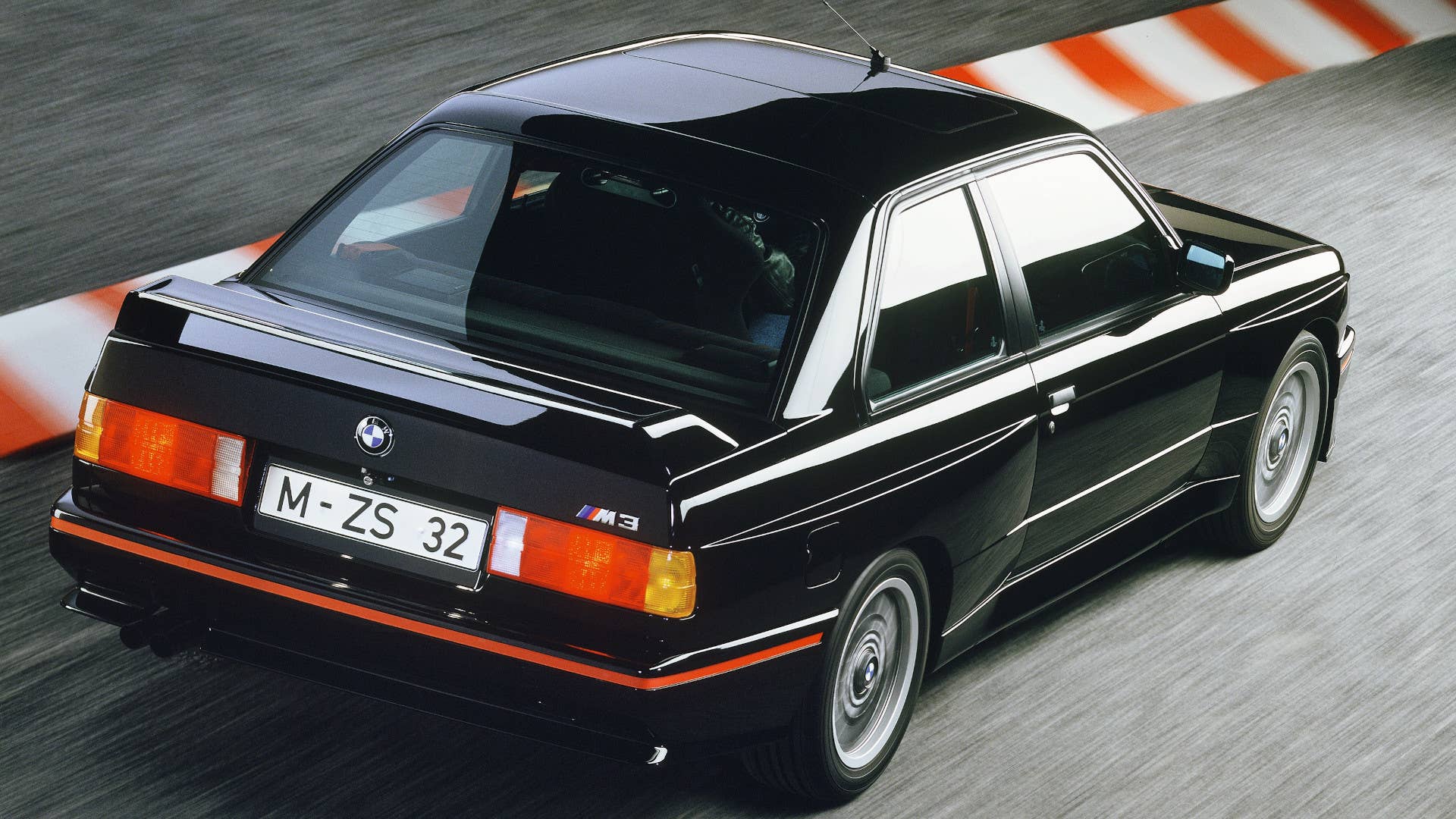 E30 BMW M3 Sport Evolution II
