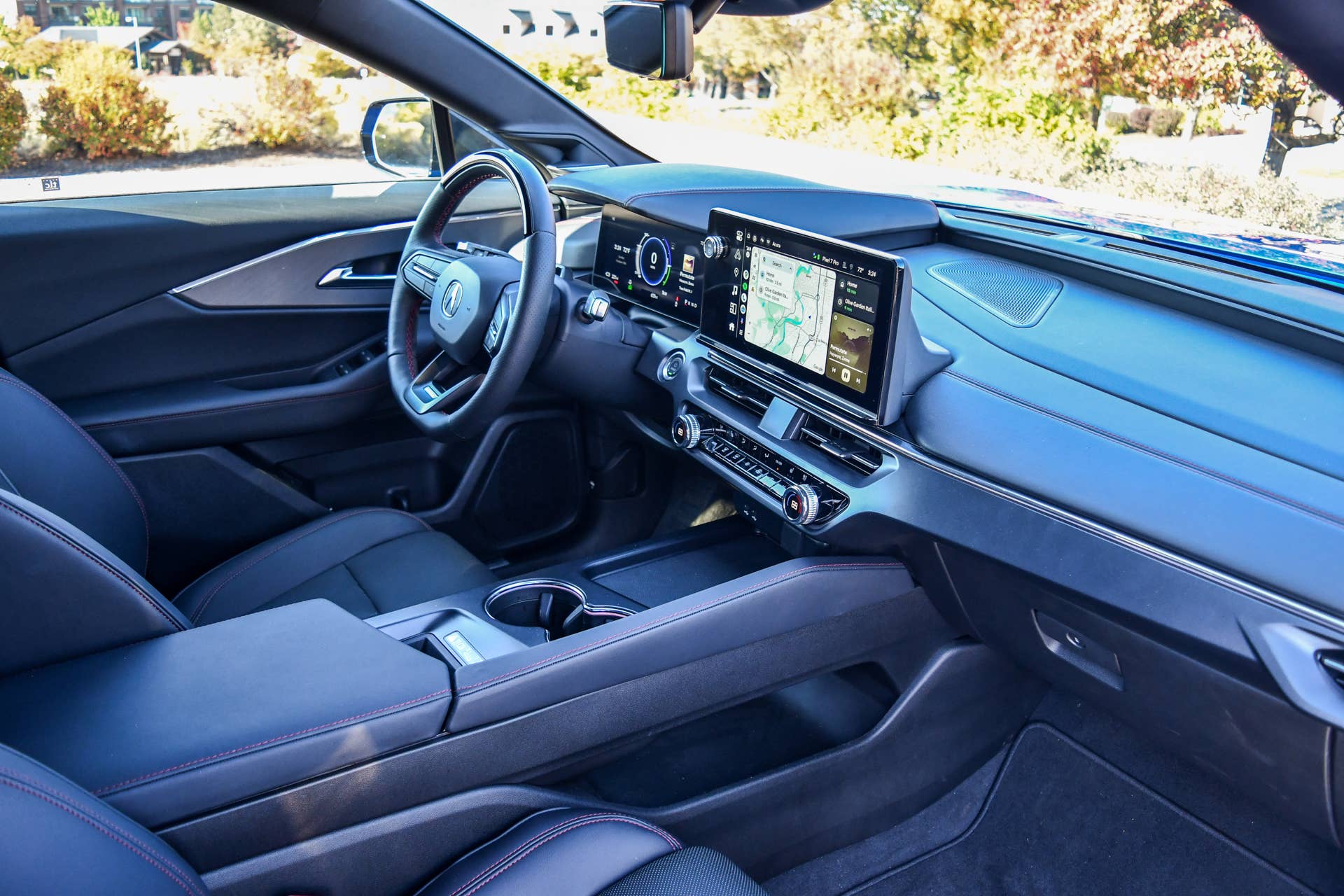 The interior of the Acura ZDX Type S