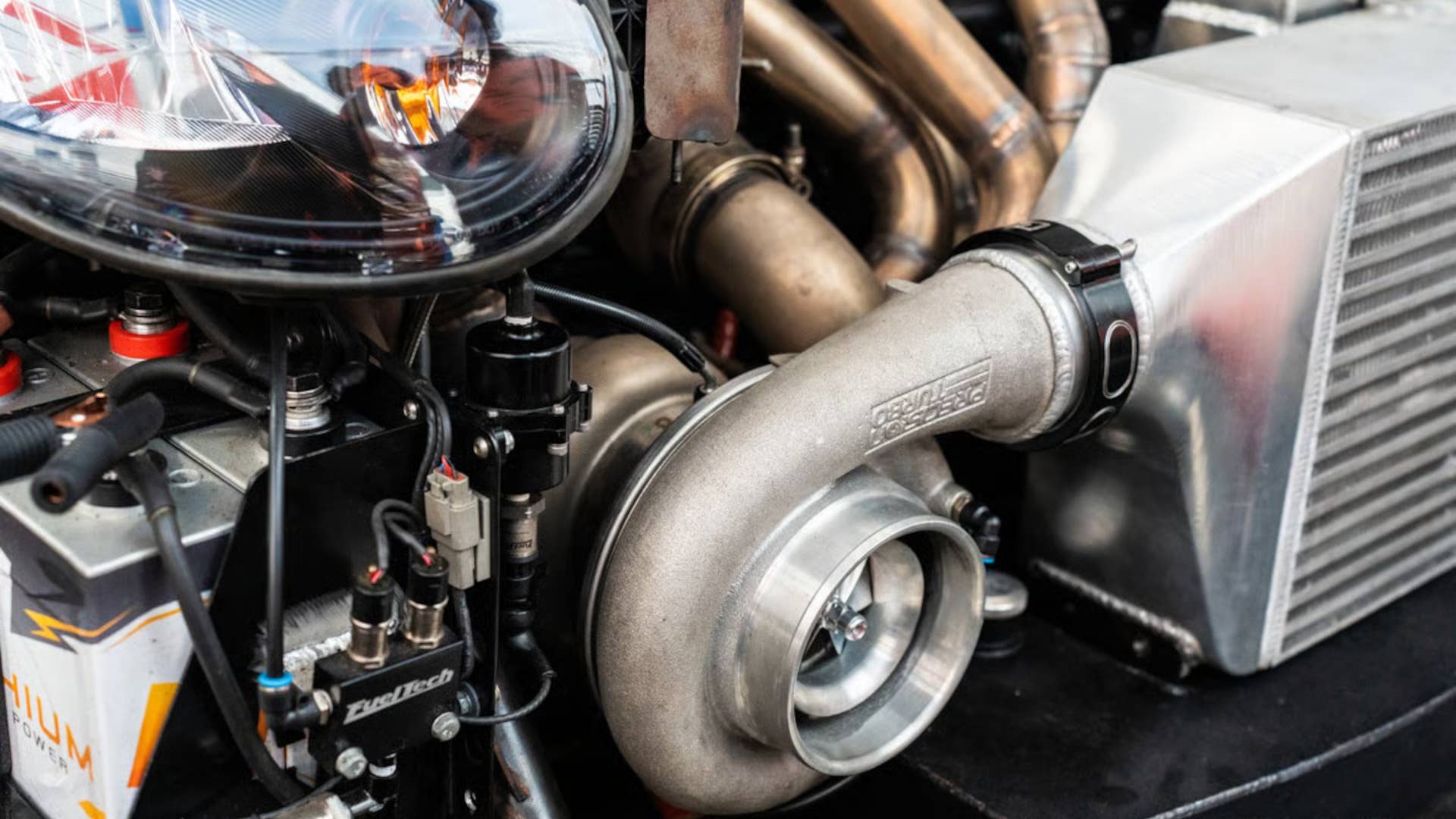 Zip Turbo Rpm How a Turbocharger Works — The 350,000 RPM Engine Tech That Changed ...