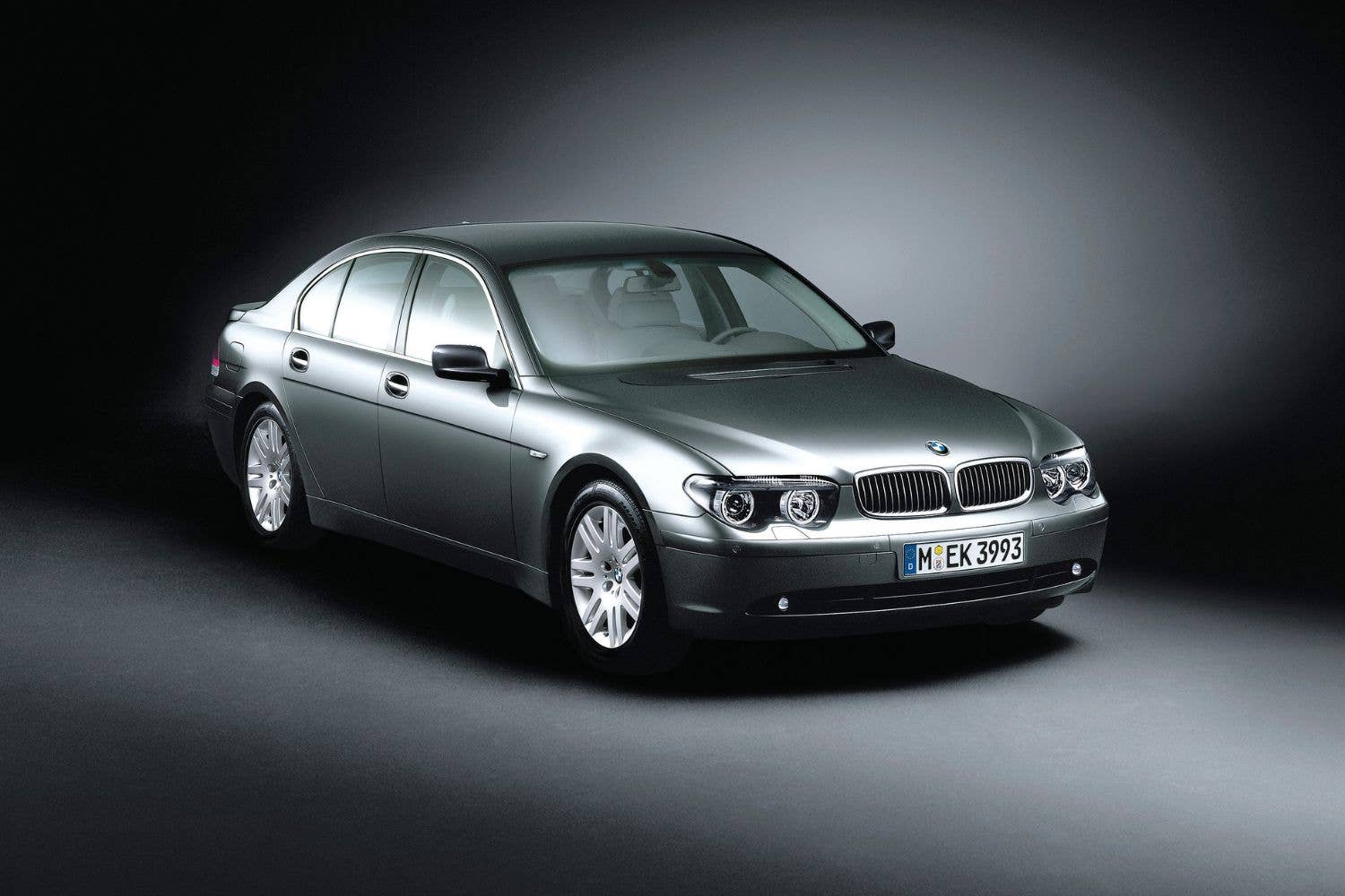 2002 BMW 7 Series (E65)