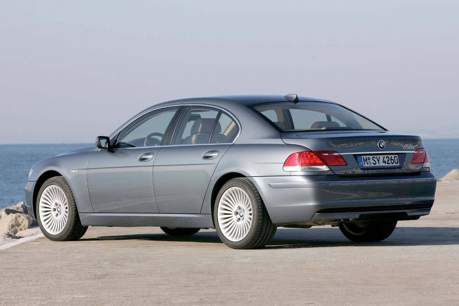 2006 BMW 7 Series (E65)