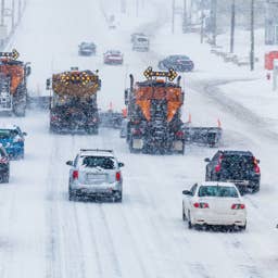 Winter Storm Warning: Up to 21 Inches of Snow, 45 MPH Gusts Threaten I-90, Highway 2 and Highway 58 Across Oregon & Washington Through Thursday
