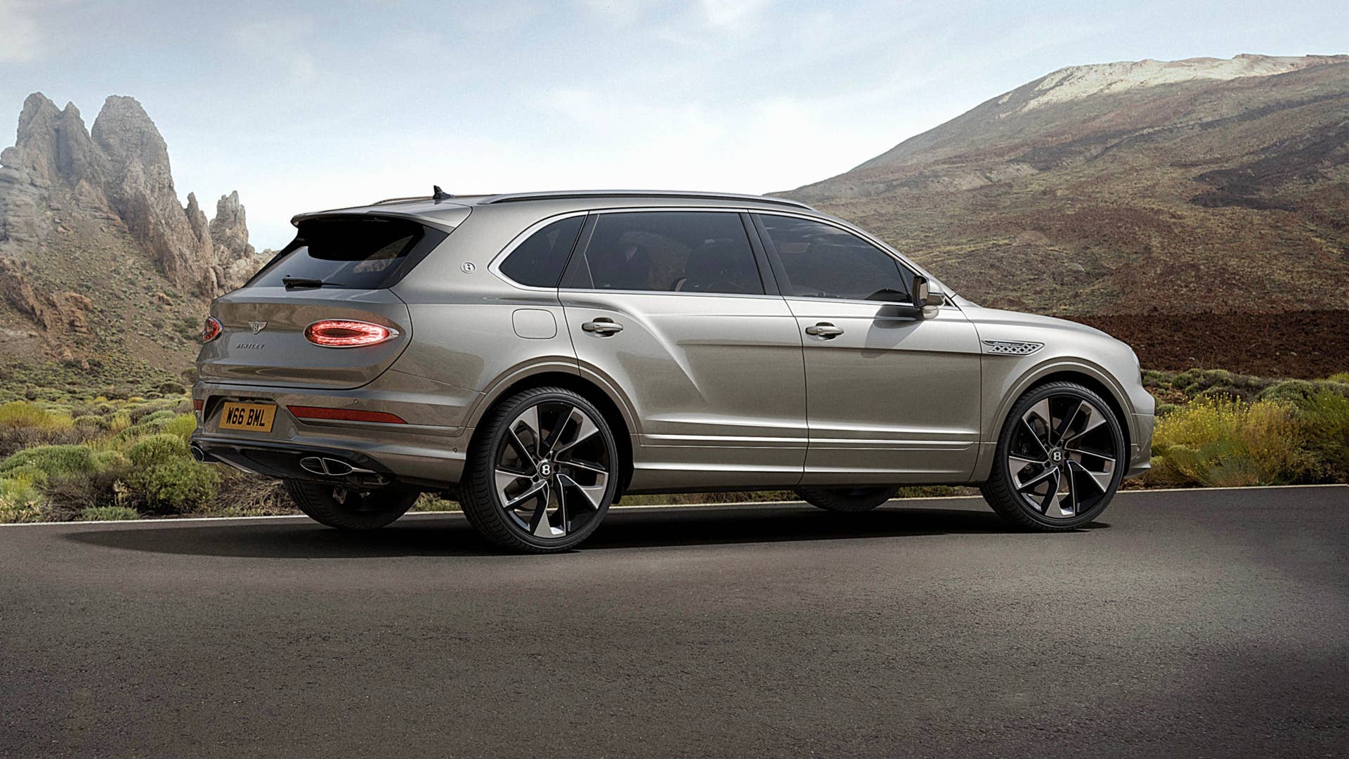 Bentley Bentayga Artenara Edition - rear