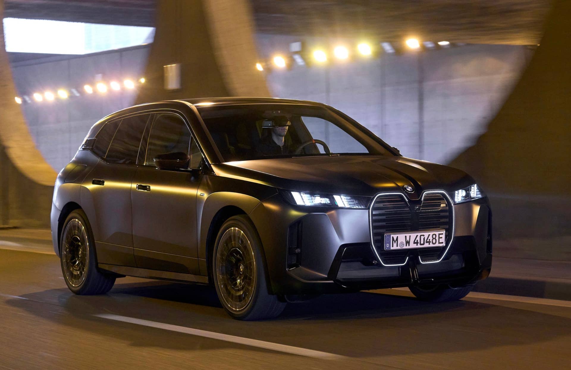Mobile Ix BMW iX's June Lease Offers Roll Out as Production Winds Down - Autoblog