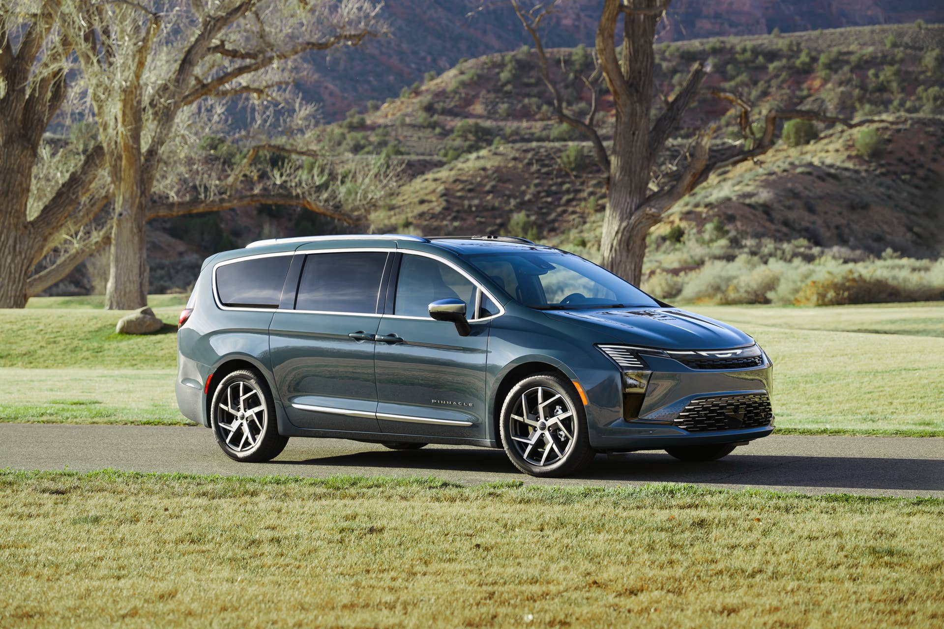 2027 Chrysler Pacifica Arrives With New Look, Updated Tech, and New