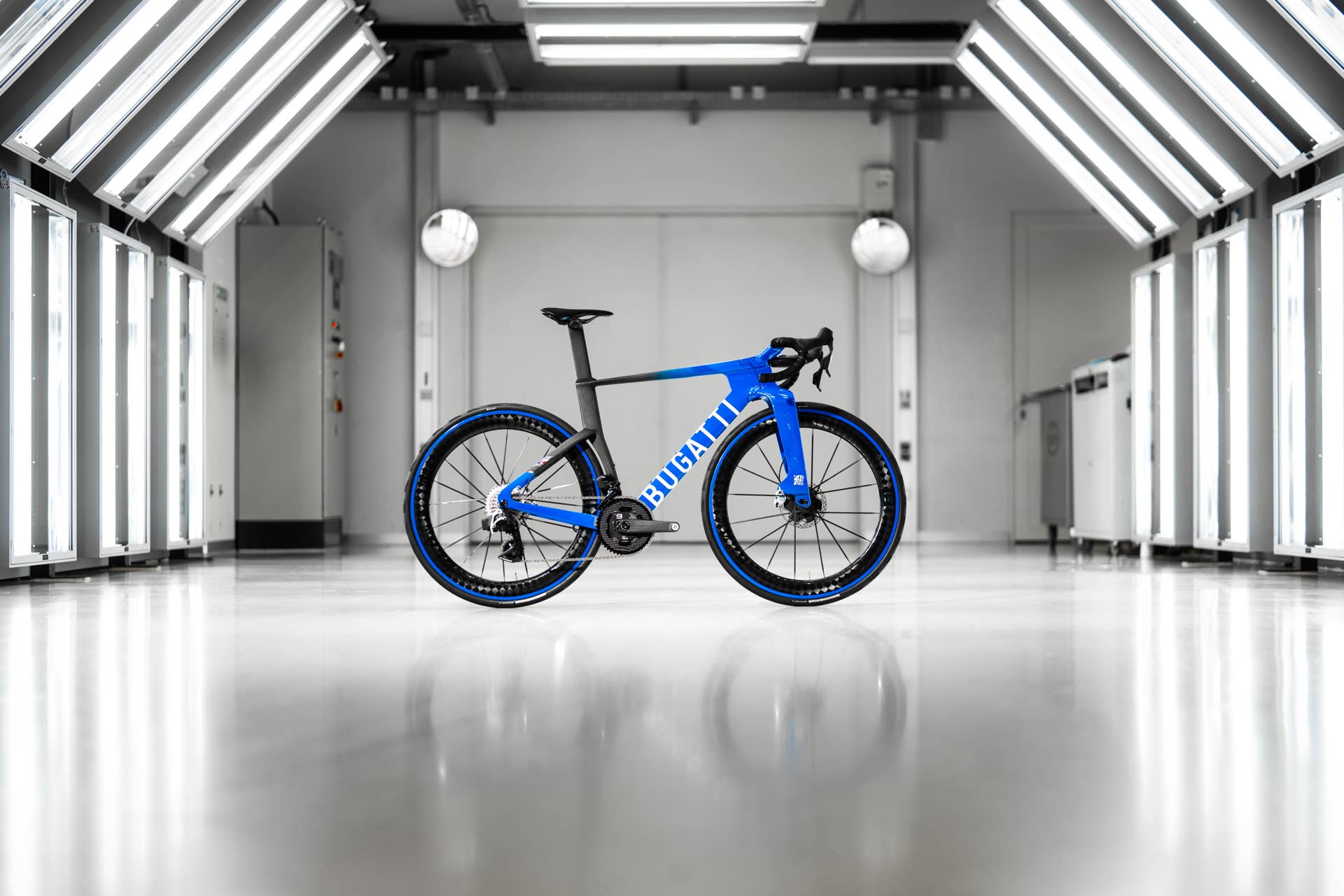 fahrradhelm zopf geeignet Abus casque HYP-E vélo électrique Farbe: Gelb Stückzahl:12 Stück Angelbird MEDIA TANK CFexpress