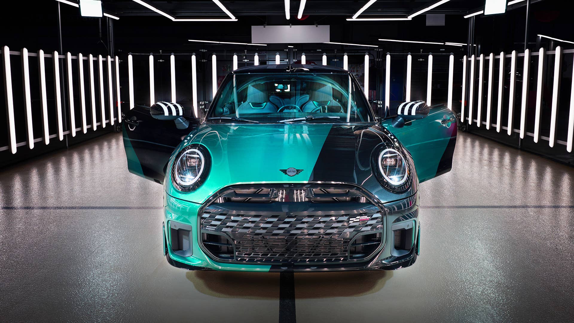 This One-Off Mini JCW Convertible Was Built for an NFL Superfan - Autoblog